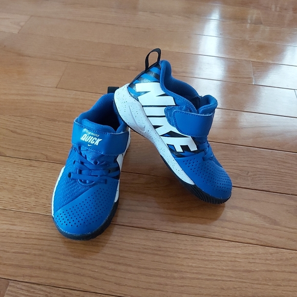 Nike Other - Gorgeous toddler boys Nike sneakers